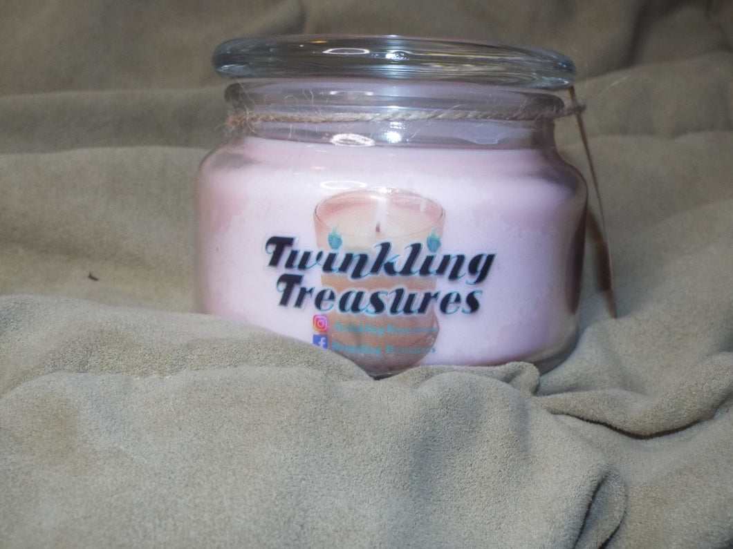 Strawberries & Crème Candle